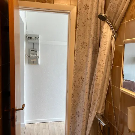 5 Person, Charming Townhouse In Villa *