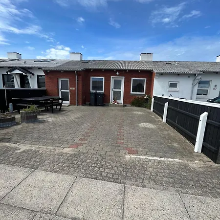 5 Person, Charming Townhouse In * Skagen