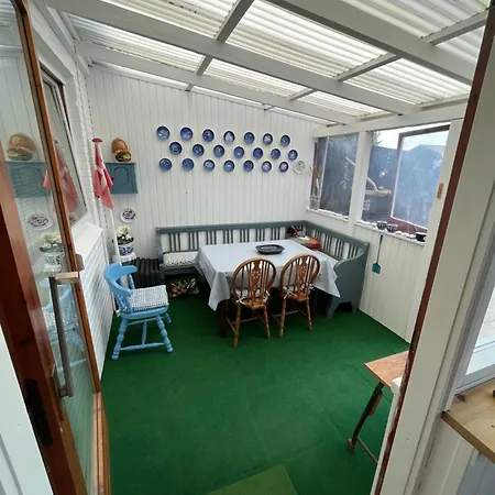 5 Person, Charming Townhouse In Villa Skagen